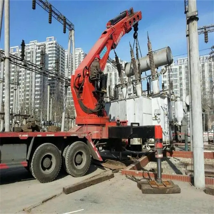 富顺就近吊车出租|工地厂房吊装设备租赁|24小时高效响应