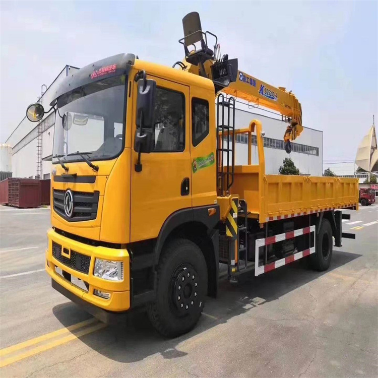 富顺附近找一辆随车吊出租