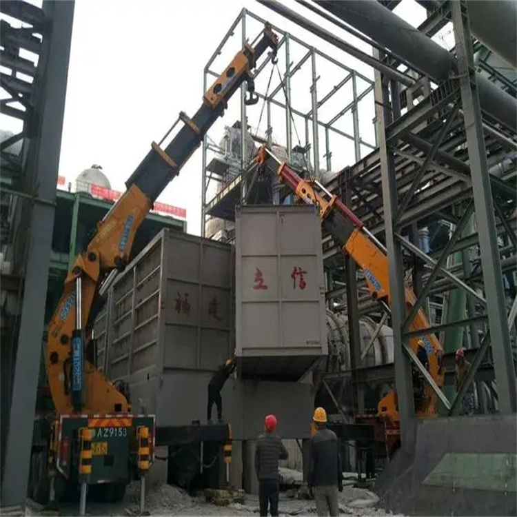 富顺折臂吊车租赁电话