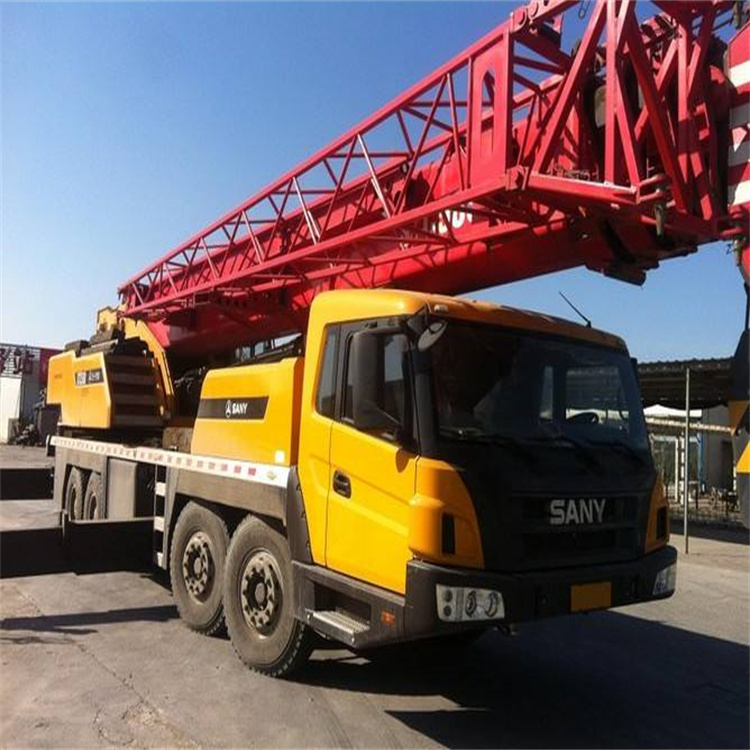 富顺吊车吊运注意事项