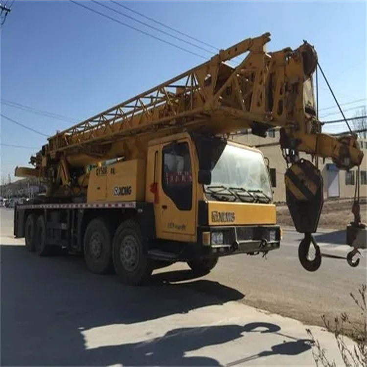 富顺哪里有专业吊车出租